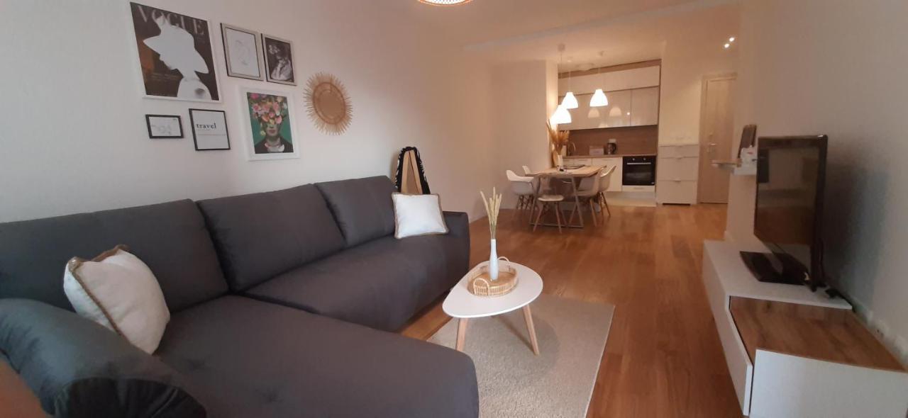 Lux Apartment Portovista Bar Kültér fotó